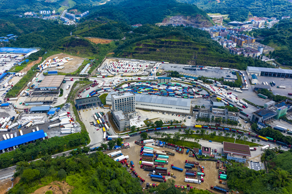 红河(河口)陆上边境口岸型国家物流枢纽。图源:云南省发展和改革委员会网站.png